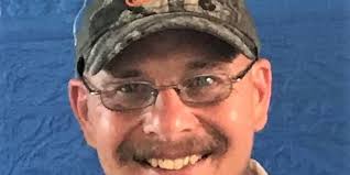 Kenneth Kristan Lambert, 43, of Spragueville