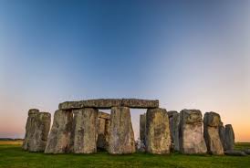 Official account of stonehenge in wiltshire. Stonehenge History Visiting Information
