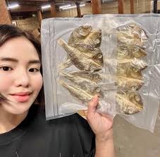 Ang Sarap! Suman Galore mga Sukli Suki! 🥰 Look! 👀 We got Filipino fave  Suman back in stock at Sukli.com!  https://sukli.com/pages/search-results-page?q=Gold%20medal%20suman 4 types  of Suman arrived: Rice Cake Roll