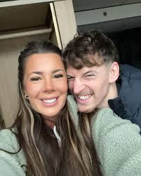 Big thank you to everyone who wished me a happy birthday 🥳 31 👴🏻 .  Myself and @c.t_coaching an amazing first session at  @peak.performance.therapy 🙆🙆‍♂️ Then away with my wife and best