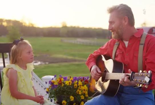 Rory Feek was a singer songwriter in Nashville when he married young country singer, Joey Martin. They had a child together, Indiana, who was born with Down Syndrome. Unfortunately, two years later,