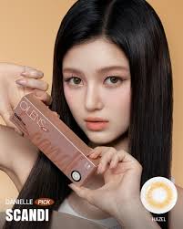 DANIELLE #DANIELLEPICK [𝐃𝐀𝐍𝐈𝐄𝐋𝐋𝐄 𝐏𝐢𝐜𝐤! _𝐒𝐜𝐚𝐧𝐝𝐢] Too shy  to try the smallest contacts? Trust DANIELLE's go-to contacts, which sold  100M pairs! With Scandi, get a mesmerizing look! 𝐃𝐀𝐍𝐈𝐄𝐋𝐋𝐄 𝐏𝐢𝐜𝐤  𝑺𝒄𝒂𝒏𝒅𝒊 𝑯𝒂𝒛𝒆𝒍 1Day ...