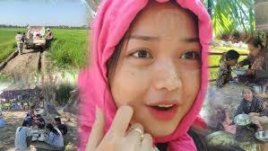 Kaw Doh Lah Shee.Ywa Hay Moo and Thara Doh Loypor Suriyabuppha