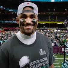 Matthew Maines's Instagram, Twitter & Facebook