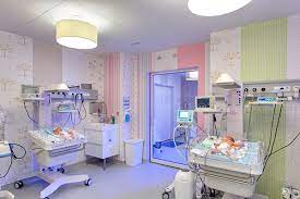 Operatorul de servicii medicale regina maria, detinut de fondul de investitii advent, a deschis in baneasa primul spital privat din romania dedicat sanatatii femeilor si copiiilor, in urma unei investitii de sapte milioane de euro. PremierÄƒ In Sistemul Medical Privat La Spitalul BÄƒneasa Gemeni NÄƒscuÈ›i La Doar 24 De SÄƒptÄƒmani SupravieÈ›uiesc È™i Au O EvoluÈ›ie FavorabilÄƒ Reginamaria Ro