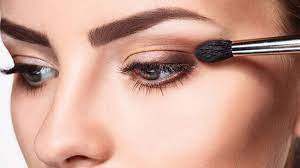 Ein bis zwei dünne schichten. Augen Passend Zur Augenform Schminken