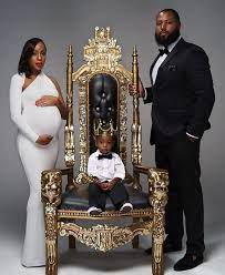 Royalty Credit Designsbyjk Occasionsgallery Love Blessed Cute Family Happy Foo Maternity Photography Family Family Maternity Photos Family Maternity