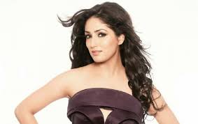 Her initial appearances were on indian television commercials and soap operas such as chand ke paar chalo and yeh pyar na hoga. Who Is Yami Gautam Dating Yami Gautam Boyfriend Husband