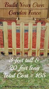 Wood screens wood is a natural material in a garden environment, and is well suited for making fences. Build Your Own Diy Garden Fence Small Garden Fence Diy Garden Fence Garden Fence