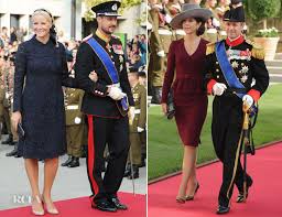 Able to share their day with all those gathered in windsor and also all those who watched the wedding on television across the uk, commonwealth, and around the world #royalwedding'. Luxembourg Royal Wedding Guests Red Carpet Fashion Awards