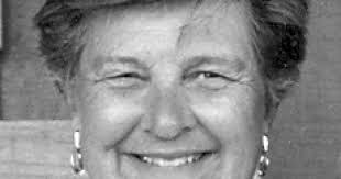 Alice Quick's Instagram, Twitter & Facebook