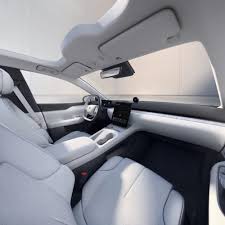 The et7 promises a 1000km range from. Nio Et7 Electric Sedan Revealed With 150 Kwh Battery 621 Mile Range Lidar Autoevolution