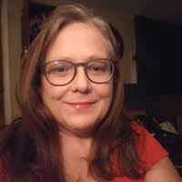 Belinda Roach's Instagram, Twitter & Facebook