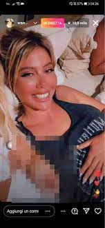 Wanda Nara y su desliz en un directo: 