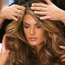 Kristin Willman's Instagram, Twitter & Facebook