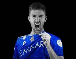 الهلال السعودي يتعاقد مع لوسيانو فييتو لم يكشف حتى الآن عن تفاصيل صفقة انتقال الأرجنتيني لوسيانو فيتو إلى فريق الهلال السعودي في سوق الانتقالات الصيفية الحالية لكنه قدم ليعوض رحيل كارلوس إدواردو. Ø±Ø³Ù…ÙŠØ§ Ø§Ù„Ù‡Ù„Ø§Ù„ ÙŠÙˆ Ù‚Ø¹ Ù…Ø¹ Ø§Ù„Ù†Ø¬Ù… Ø§Ù„Ø£Ø±Ø¬Ù†ØªÙŠÙ†ÙŠ Ù„ÙˆØ³ÙŠØ§Ù†Ùˆ ÙÙŠØªÙˆ Ø£Ø¶ÙˆØ§Ø¡ Ø§Ù„ÙˆØ·Ù†