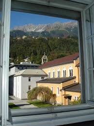 Das apartment gasthaus haus marillac ist etwa 20 minuten fußweg vom bahnhof innsbruck entfernt.eine reihe von aktivitäten einschließlich wanderpfade und radfahren kann man vor ort. Haus Marillac In Innsbruck Austria 500 Reviews Price From 68 Planet Of Hotels