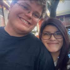 How to find an active team in Fishdom?