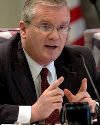 Clare wants Lincoln to ban union-only agreements