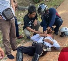 Polis trafik shah alam, shah alam, malaysia. Langgar Polis Pendawai Dipenjara 12 Bulan
