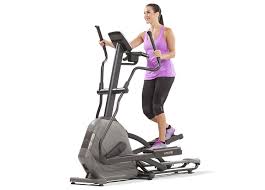 Check Out The Horizon Fitness Evolve 5 Elliptical Reviewed On Digimancave The Horizon Fitness Evolve 5 Ell Horizon Fitness Elliptical Trainer Biking Workout