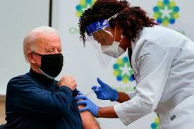 Partage de jolis gifs, tubes récoltés sur le net. Joe Biden Receives Covid Vaccine Encourages Public To Get Inoculated