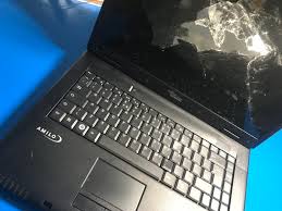 The outer screen is not cracked, but it appears that the inner screen is cracked. Cracked Screen Replacement Computer Repair Kirkcaldy Laptop Repairs