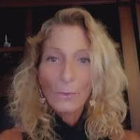 Debra Cassano's Instagram, Twitter & Facebook