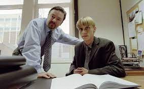 The State Of Your Office Desk Can Reveal Lot About Your Personality Best Boss Keyboard Warrior Parks And Recs