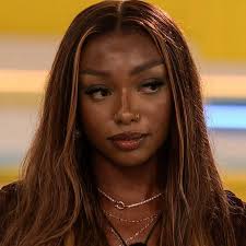 ITV2 Love Island viewers fear for Mimii as they spot sign Ayo does not want  her