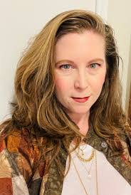 Jennifer Bunton's Instagram, Twitter & Facebook