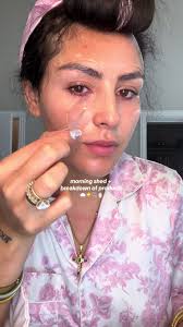 HIOE THIS CAN ANSWER SOME OF Y’ALLS QUESTIONS! Everything is linked in my  sf🫶🏻 #morningshed #collagenmask #chinstrap #vlinemask #collageneyepatches  #dailyshed #fy #fyp #beautytok #kbeauty ...