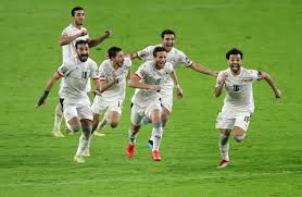 يستعد منتخب مصر الأول، بقيادة مديره الفني البرتغالي كارلوس كيروش، لمواجهة منتخب السنغال، غدًا الجمعة، ضمن ذهاب المرحلة الأخيرة من التصفيات . Ù…ÙˆØ¹Ø¯ Ù…Ø¨Ø§Ø±Ø§Ø© Ù…ØµØ± ÙˆØ§Ù„Ø³Ù†ØºØ§Ù„ ÙÙŠ Ø§Ù„ØªØµÙÙŠØ§Øª Ø§Ù„Ù…Ø¤Ù‡Ù„Ø© Ù„Ù„Ù…ÙˆÙ†Ø¯ÙŠØ§Ù„ ÙˆØ§Ù„Ù‚Ù†Ø§Ø© Ø§Ù„Ù†Ø§Ù‚Ù„Ø© ÙƒÙˆØ±Ø© Ø¨Ù„Ø³