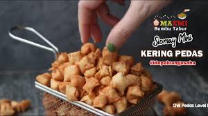 Siomay kriuk dengan bumbu basah seperti keripik kaca asin gurih kriuk dan pedas cabe asli. Siomay Mini Pedas Asin Gurih Ide Peluang Bisnis Pandemi Butuh Modal 10rb Aja Youtube