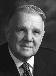 Delford Smith Obituary (2014)