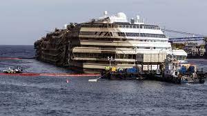 Le iene mettono nei guai francesco schettino. Die Frau Neben Kapitan Schettino Ja Ich Hatte Mit Ihm Eine Sentimentale Geschichte Gesellschaft Faz