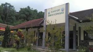 We did not find results for: Orangtua Tebus Ijazah Pakai Surat Rumah Pihak Smkn 1 Cipanas Ini Untuk Memberikan Keadilan Tribun Jabar