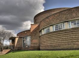 Deco Library Leicester England Photo By Red Camera Another Great Capture Of Deco England By Red Camera In 2020 Architecture Art Deco Architecture Art Deco Buildings