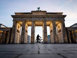 The lockdown law extension came after boris johnson admitted late last week that it's too early to say when we'll be able to lift some of. Lockdown Extended Until 28 March Berlin De
