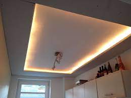 Indirekte deckenbeleuchtung planen und bauen anleitung & planungtipps und hilfestellung: Indirektes Licht In Der Kuche Bauanleitung Zum Selberbauen 1 2 Do Com Deine Heimwerker Indirektes Licht Indirekte Beleuchtung Decke Beleuchtung Decke