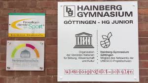 300 in den klassen 5 und 6 in der außenstelle hg junior) werden von. Ein Virtueller Rundgang Hainberg Gymnasium Gottingen