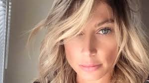 L'ex velina di striscia la notizia ha voluto smentire pubblicamente le. Maddalena Corvaglia La Perfetta Sopra E Sotto Che Fisico Tuttivip