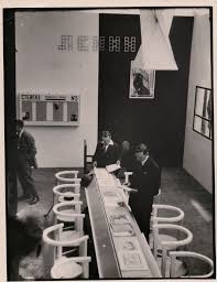 Exposition Internationale Des Arts Décoratifs Et Industriels Modernes 1925 Aleksander Rodchenko Varvara Stepanova The Workers Club Exposition Internationale Des Arts Decoratifs Alexander Rodchenko Constructivism Aleksandr Rodchenko