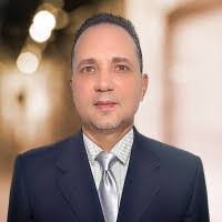 Joe Almanza's Instagram, Twitter & Facebook