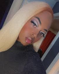 Vee Johnson (@vee_prettyyy) • Instagram photos and videos