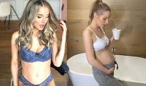 Former coronation street actress helen flanagan has been engaged to footballer scott sinclair since 2018, but the couple have been together for 10… Helen Flanagan Pregnant Corrie Star Pictured In Underwear Amid Vicious Health Ordeal Celebrity News Showbiz Tv Express Co Uk