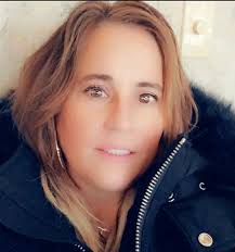 Tracy Latour's Instagram, Twitter & Facebook