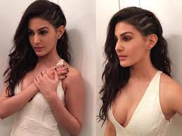 Click here for more galleries. Amyra Dastur Hd Wallpapers Latest Amyra Dastur Wallpapers Hd Free Download 1080p To 2k Filmibeat