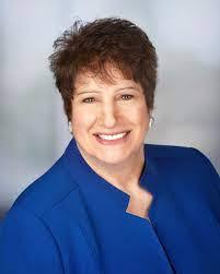 Kelly Romito's Instagram, Twitter & Facebook