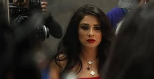 «الفنانة #ياسمين_عبدالعزيز تشارك الجمهور لقطات من حفل تخرج ابنتها. Ø§Ù„Ø­ÙŠØ§Ø© Ù†ÙŠÙˆØ² ÙŠØ§Ø³Ù…ÙŠÙ† Ø¹Ø¨Ø¯Ø§Ù„Ø¹Ø²ÙŠØ² ØªØºØ§Ø¯Ø± Ù…ØµØ± ÙÙŠ Ø±Ø­Ù„Ø© Ø¹Ù„Ø§Ø¬ Ø®Ø§Ø±Ø¬ÙŠØ©